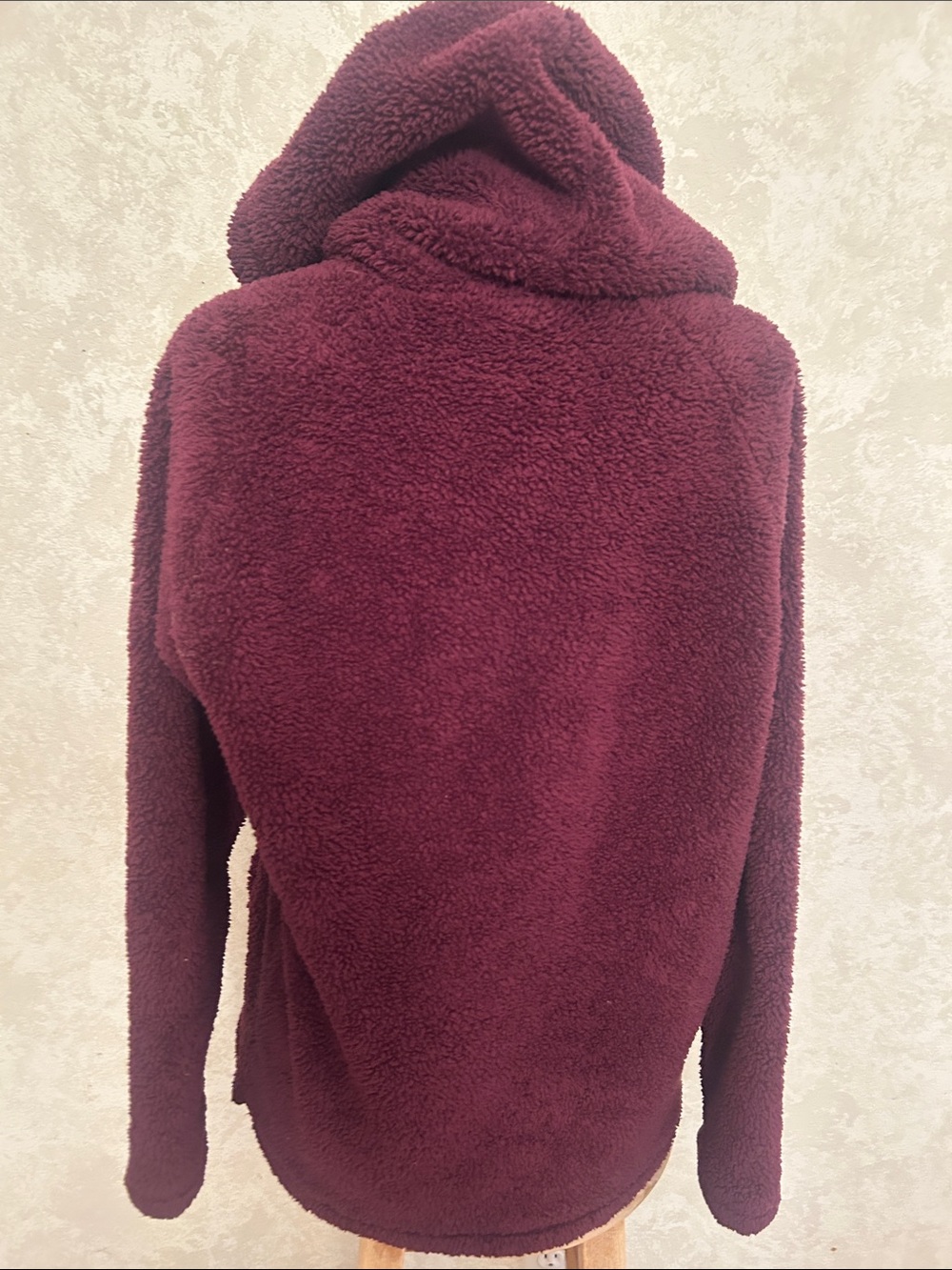 PINK Victoria's Secret Plum Fizzy Sherpa Cozy Half-Zip Hoodie Size Small - Picture 4 of 9